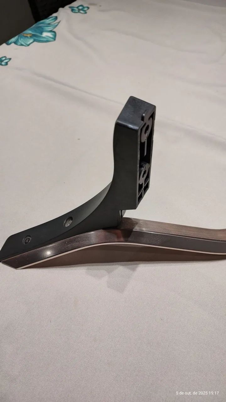 Base Televisão LG 49/55 UF85 Stand Base LGEKR<br><br>MAM636852 AL Extrusion #4 214 - Foto 3