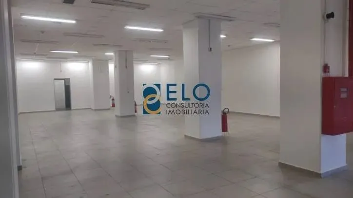 Loja Comercial de Alto Padrão para Venda ou Locação em Santos-SP, Boqueirão: 1 Sala, 2 Ban