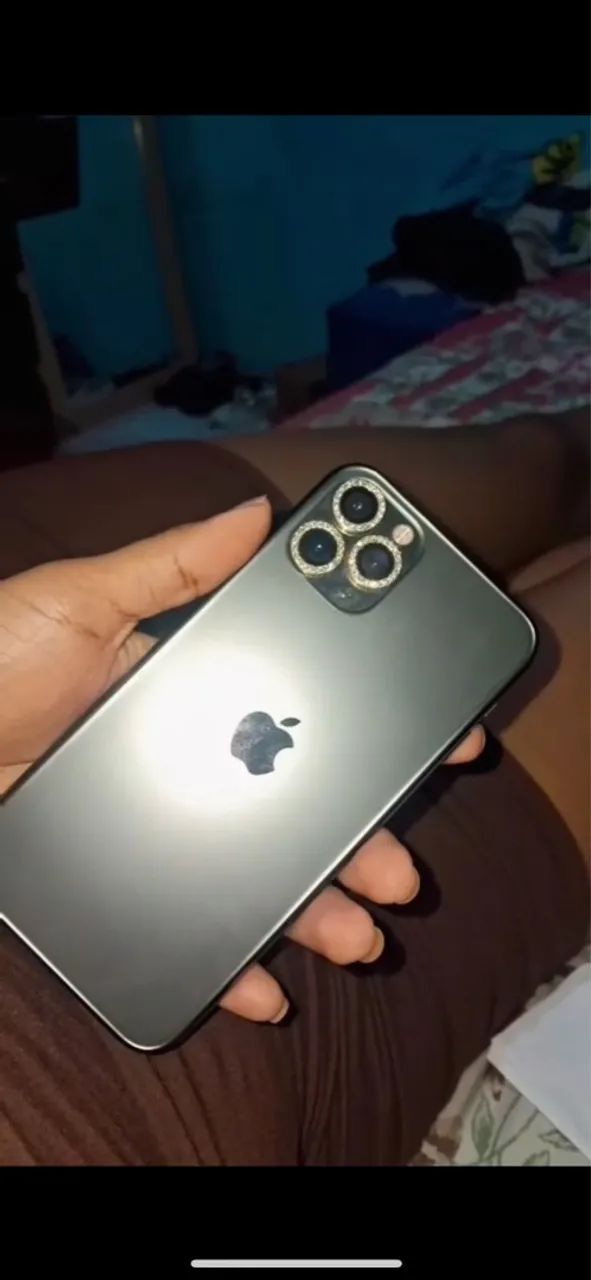 Celular bom