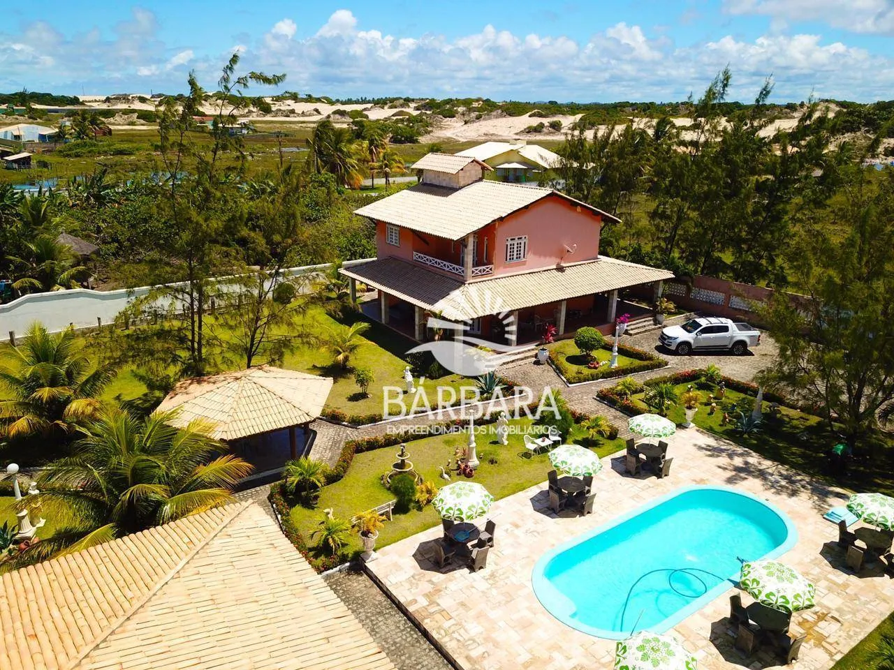 Excelente casa com 3 dormitórios à venda por R$ 1.200.000 em Praia das Dunas, Estancia/SE