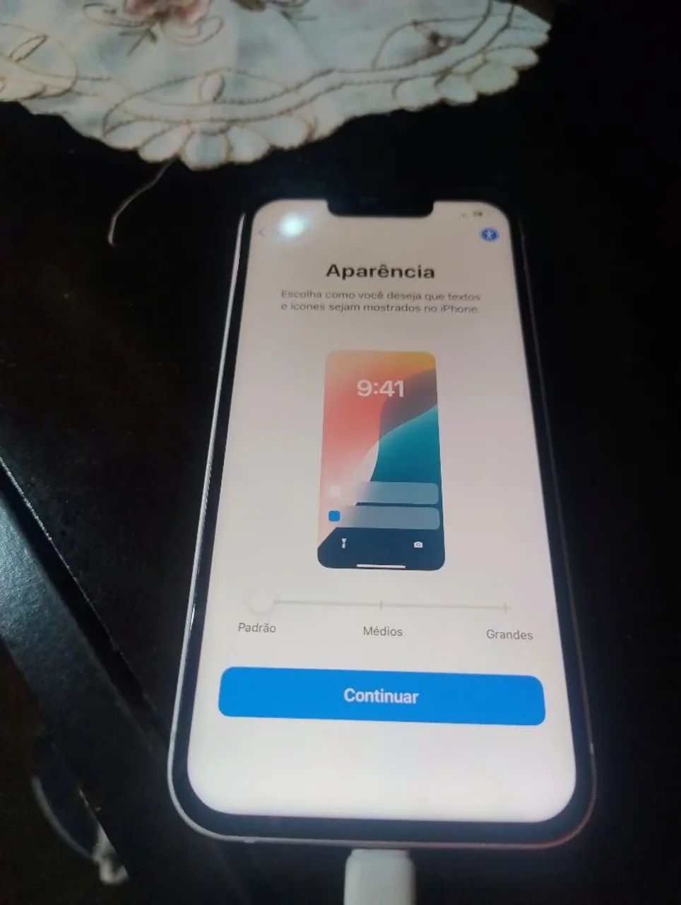 Vende se iPhone 13 com defeito 