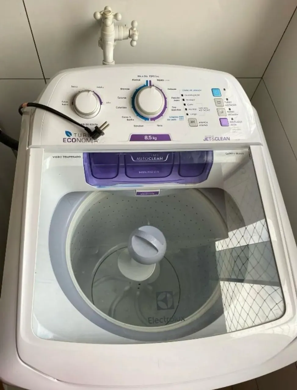 Máquina de Lavar Roupa Electrolux 8,5kg Turbo Economia