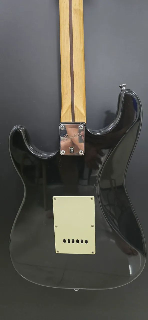Guitarra Fender Squier Bullet Stratocaster SSS (aceito trocas) - Foto 5