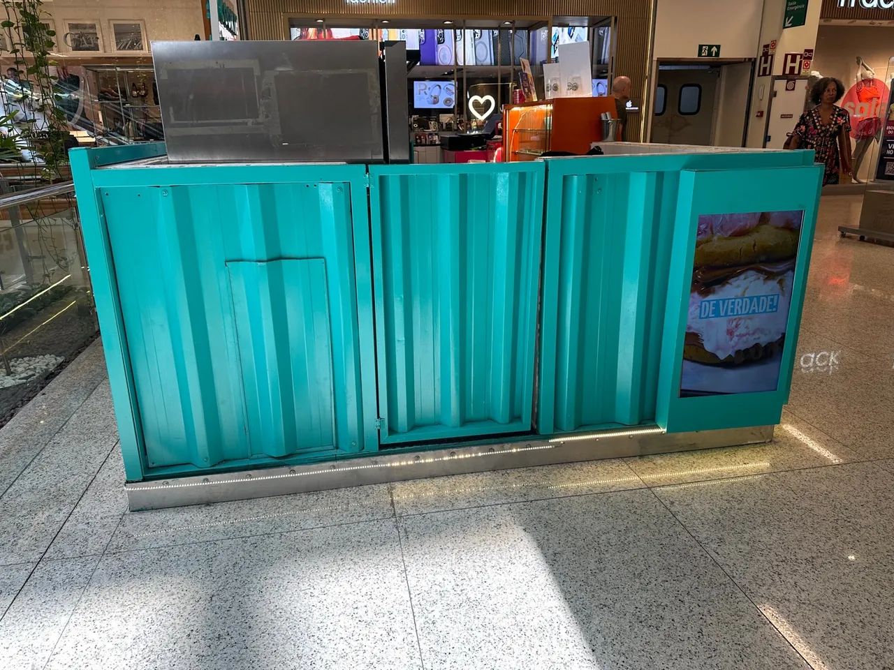 OPORTUNIDADE - Estrutura quiosque completa com vitrines para Comércio 9m2  - Foto 2