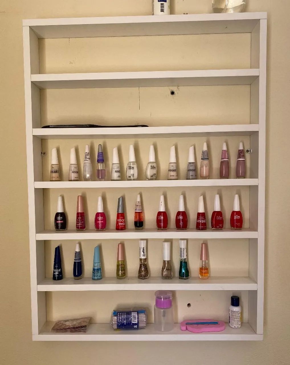 Expositor de esmalte