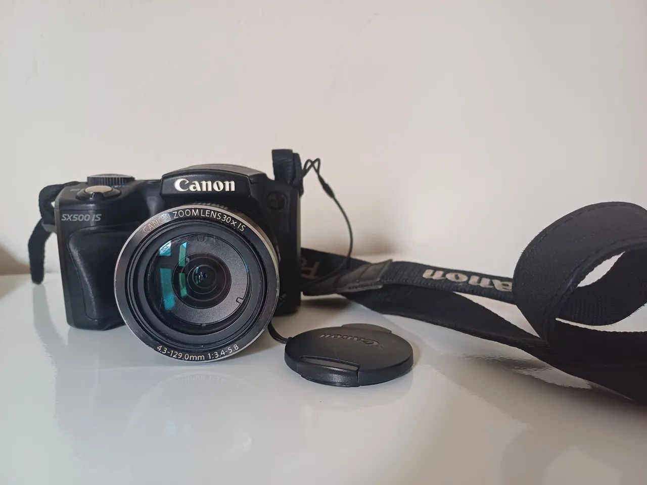 Camera canon powershot sx500 is 