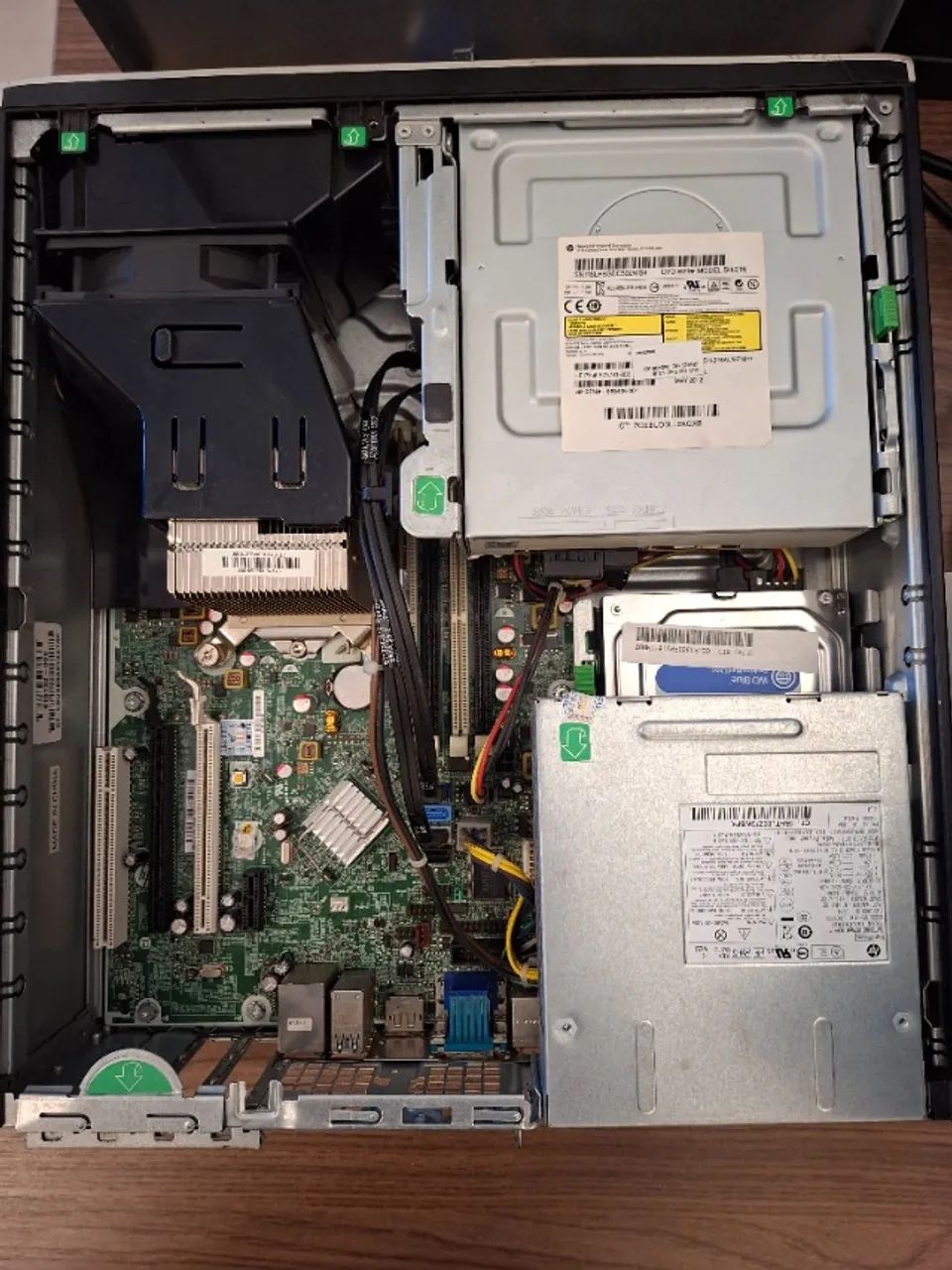 Computador Desktop HP Compaq Elite 8300 SFF - Foto 3