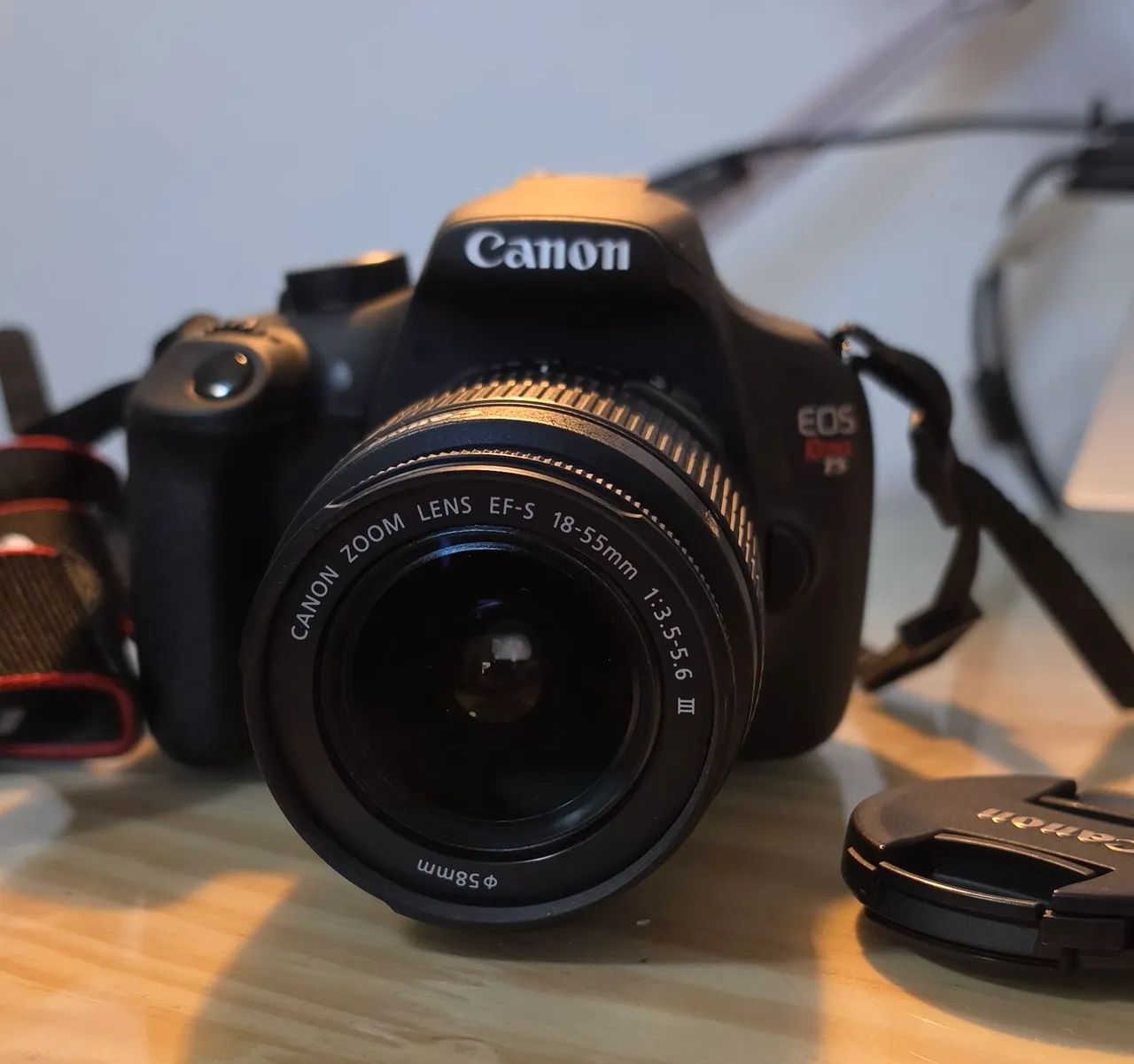 Câmera Canon EOS T5