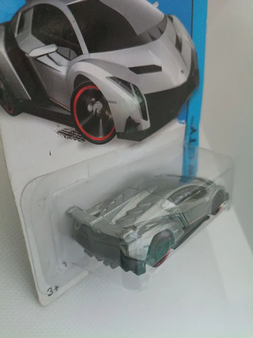 Hot Wheels Lamborghini Veneno HW CITY ? 2013 - Foto 4