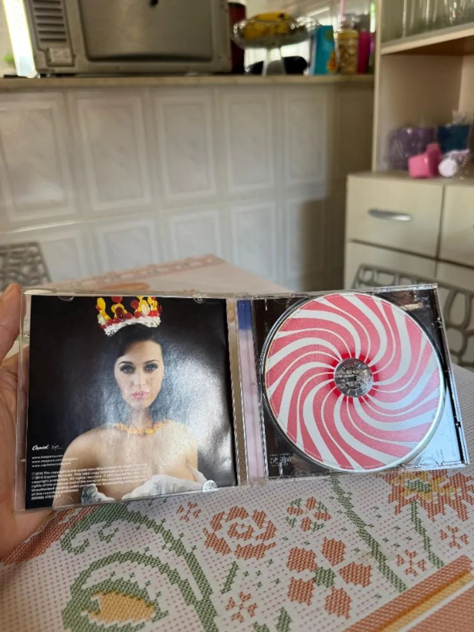 CD Katy Perry Teenage Dream - Foto 2