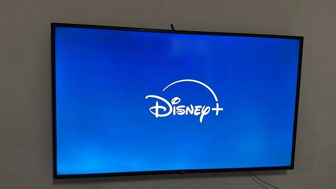 Tv Smart Led 43 polegadas- MOTIVO VENDA MUDANÇA DE ESTADO - Foto 4