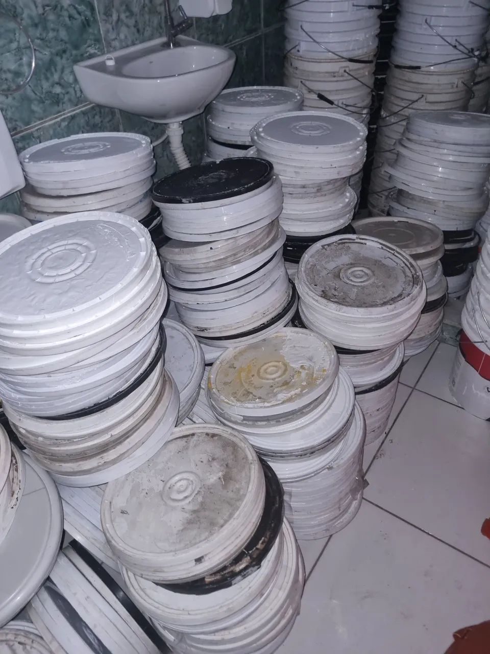 BALDES DE PLASTICOS