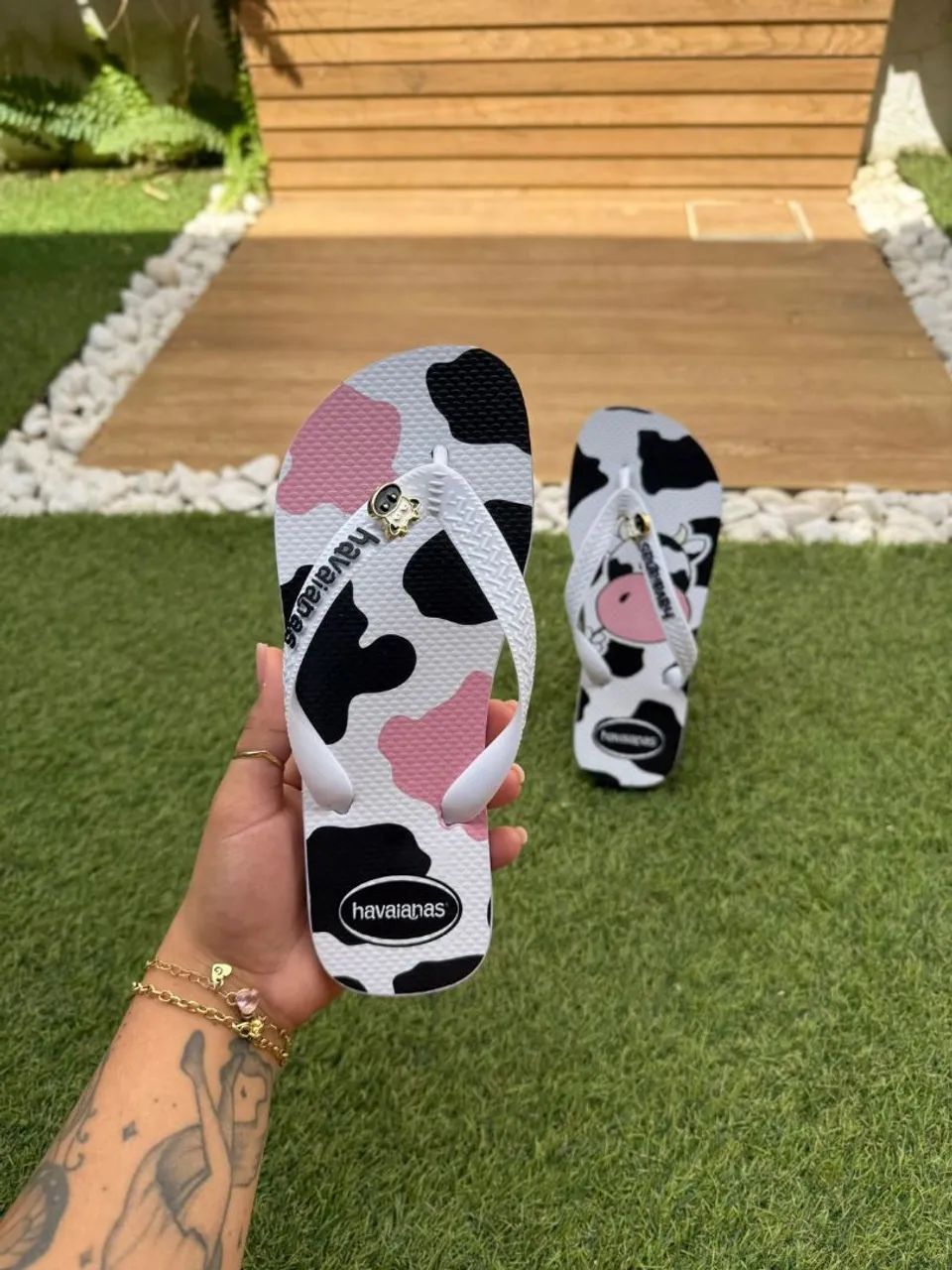 Sandals65104325498369123