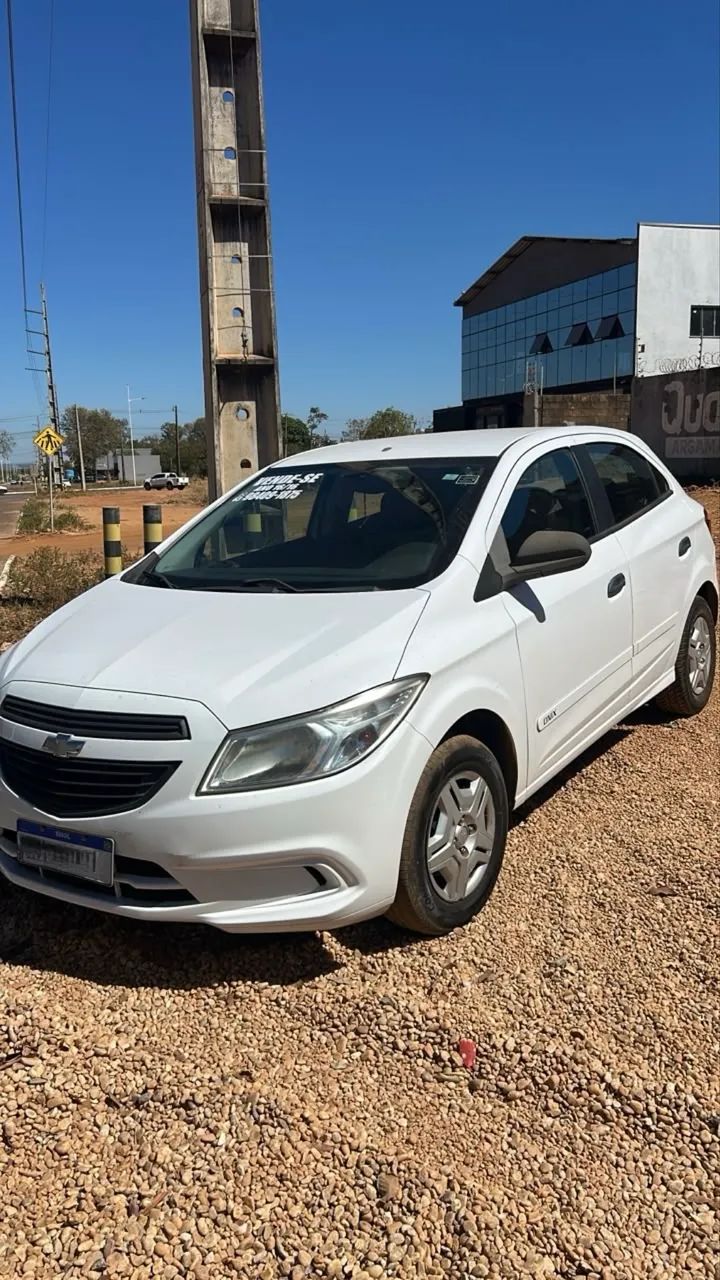 Chevrolet Onix ONIX HATCH LS 1.0 8V FLEXPOWER 5P MEC. 2016