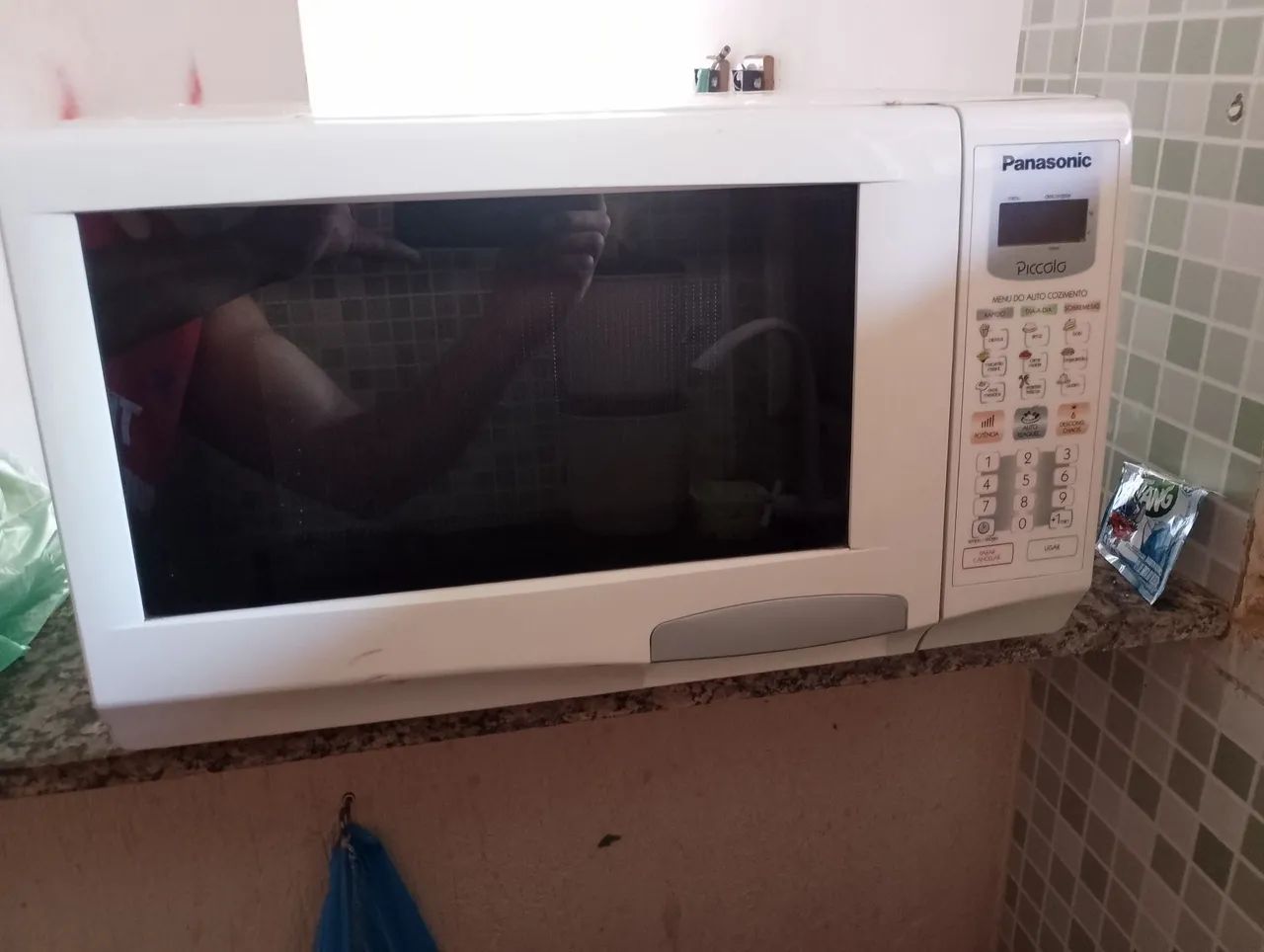 Novo,Vendo microondas Panasonic com problema 