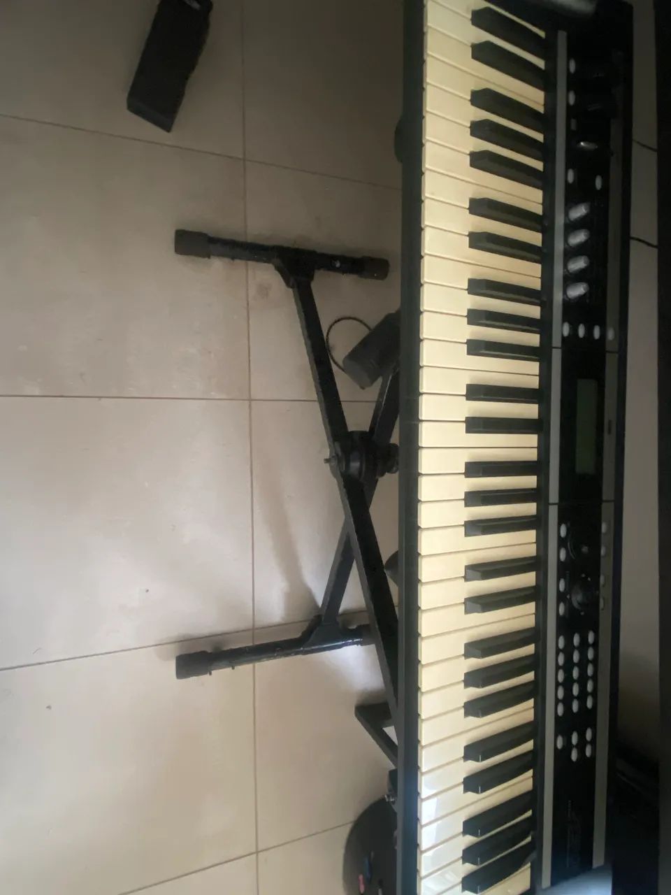 KORG X50  - Foto 2