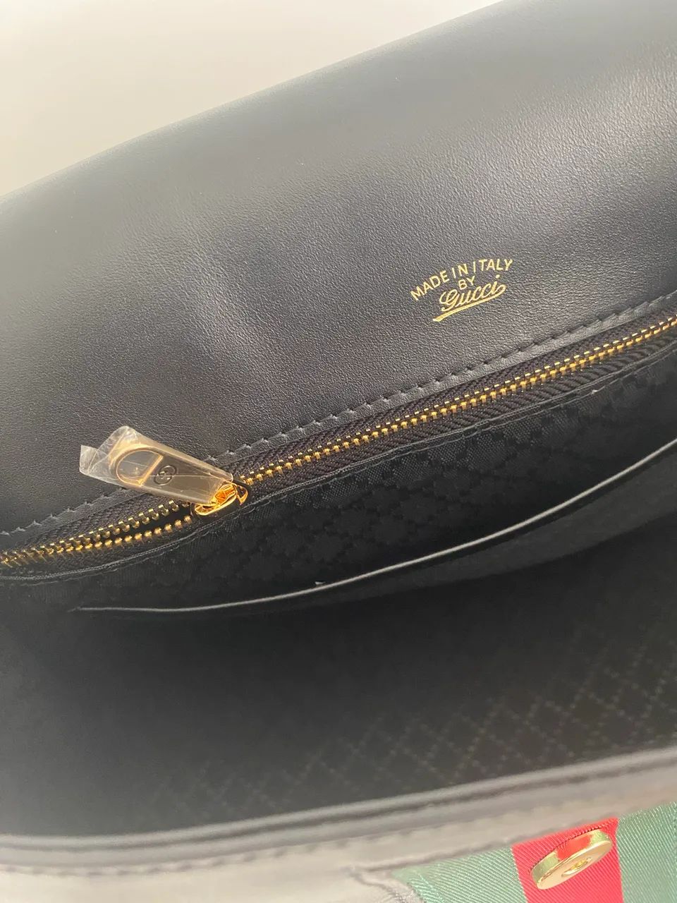 Bolsa Gucci Preta - Foto 3