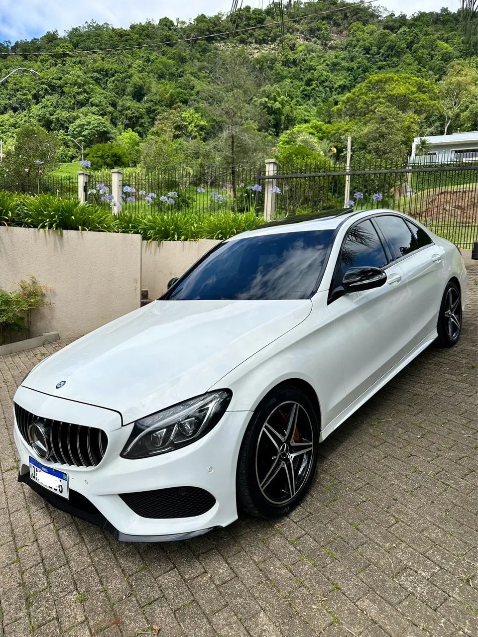 Mercedes-Benz C-250 C-250 Sport 2.0 16V 211cv Aut. 2015