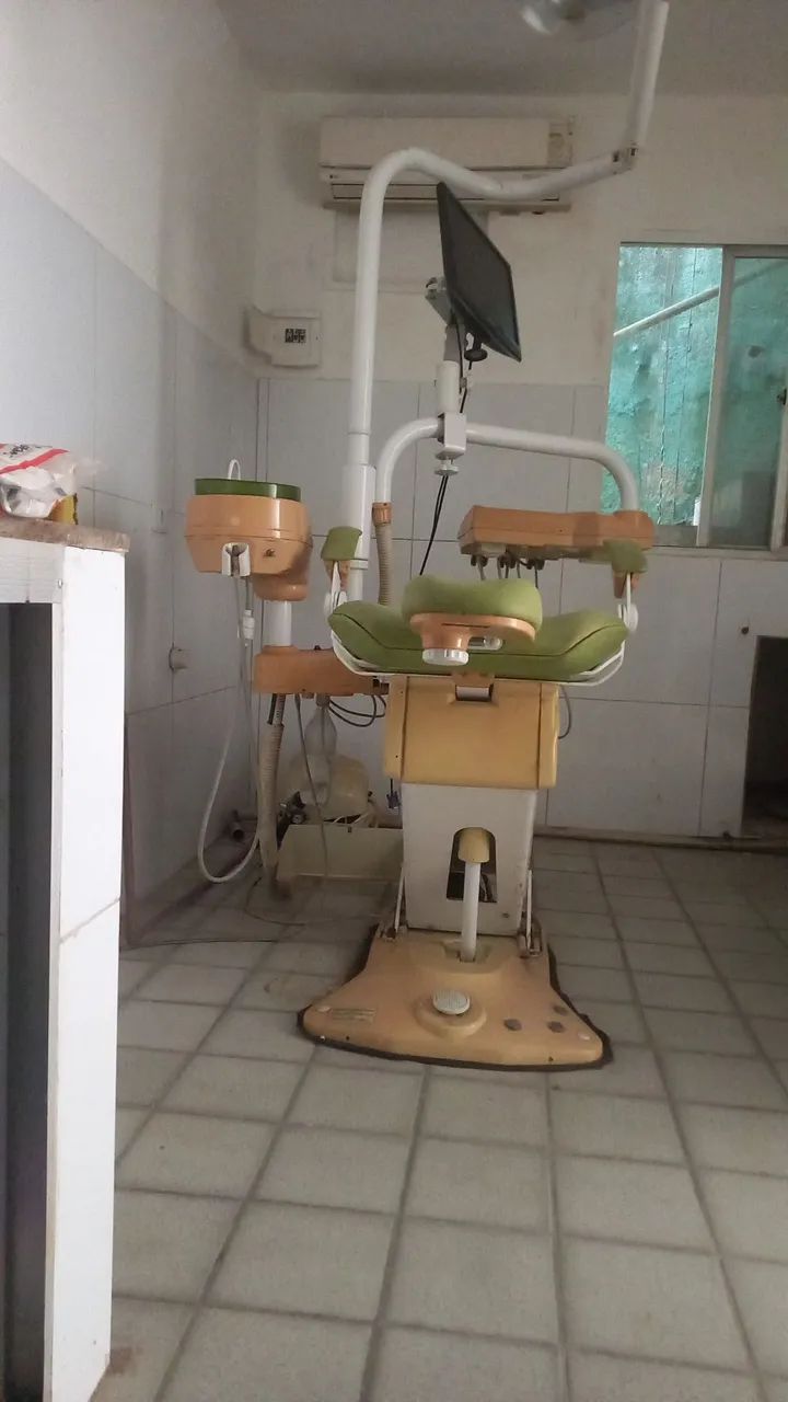 Cadeira odontológica semi nova