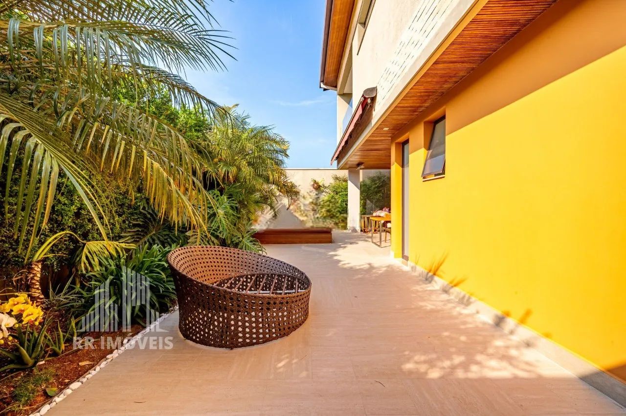 RR9110 Casa 380m² CONDOMÍNIO TAMBORÉ 11 - OPORTUNIDADE - 3 Suítes 4 Vagas - Santana de Par - Foto 5