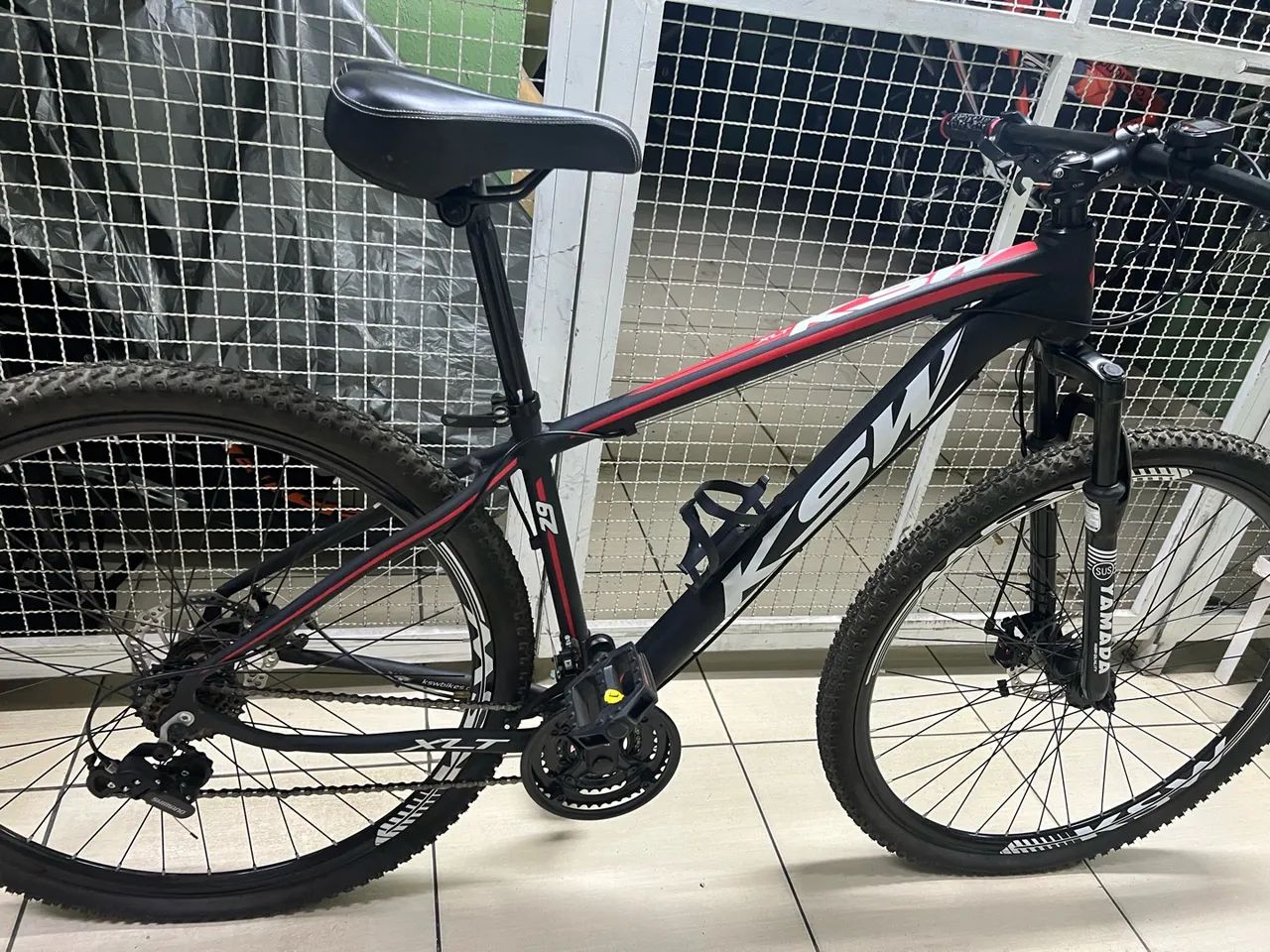 Bicicleta MTB KSW aro 29 - Foto 3