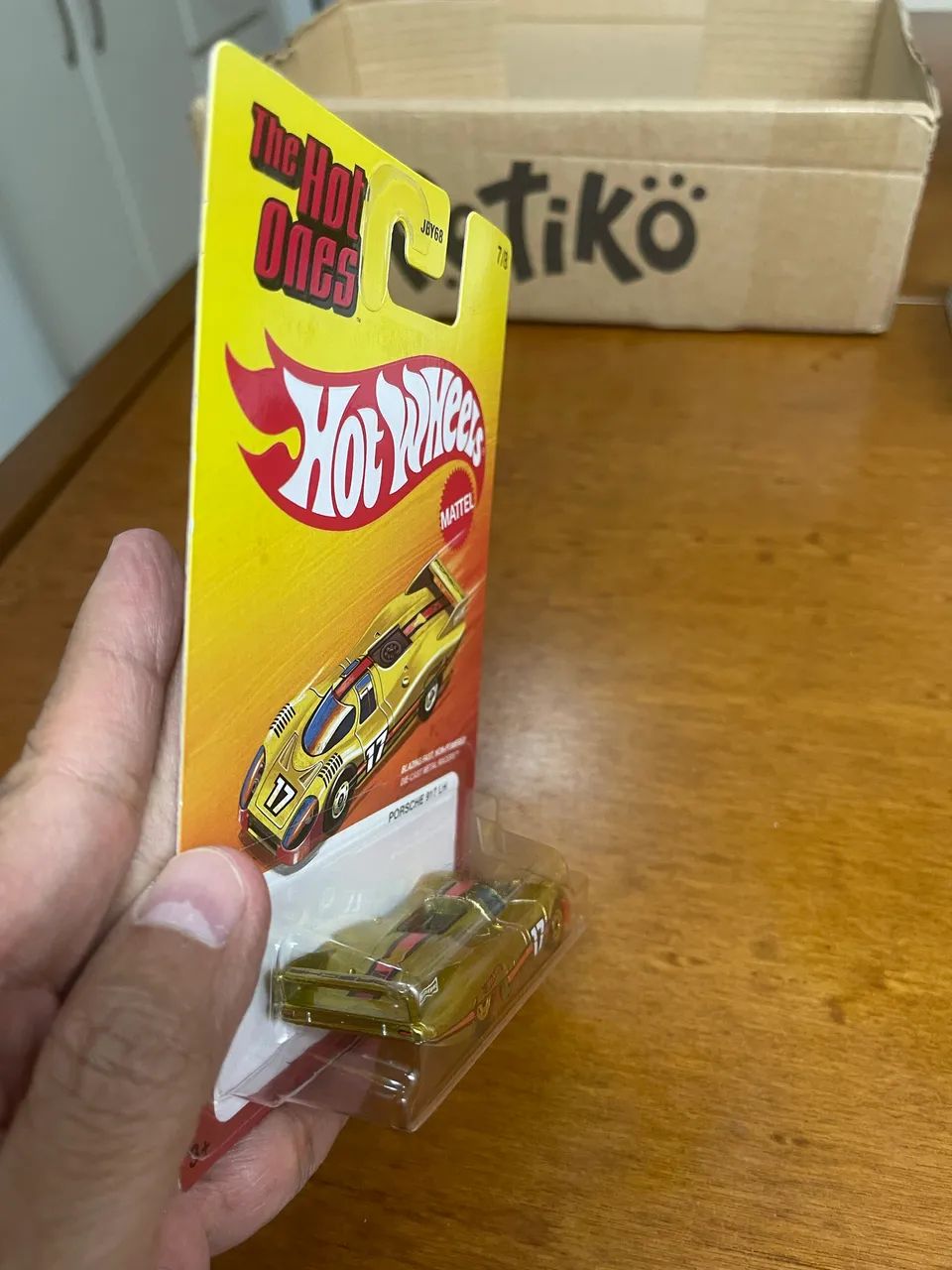 Hotwheels Porsche 917 Dourado - Foto 3