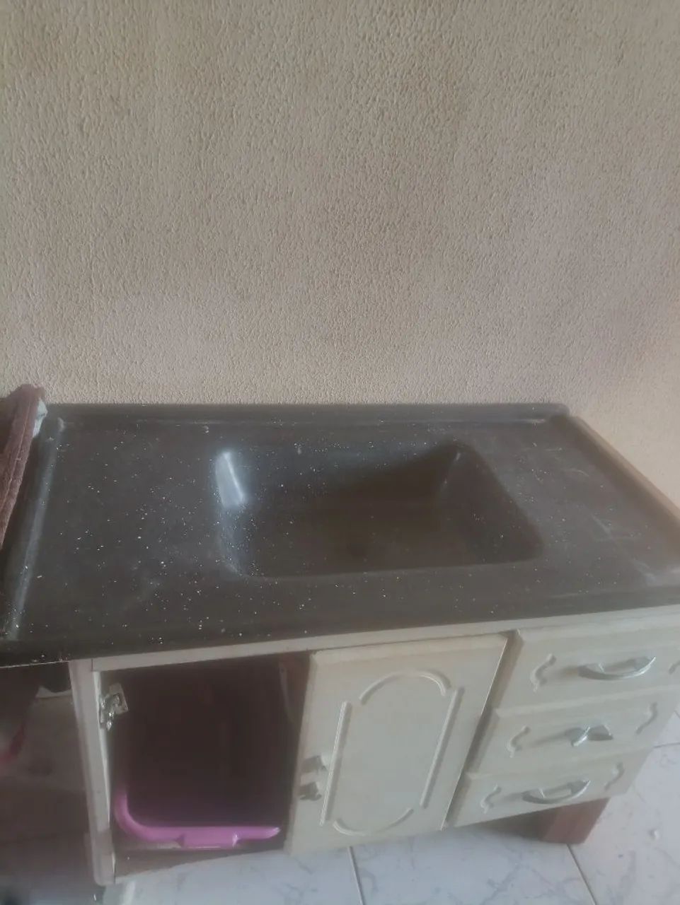 Synthetic Sink