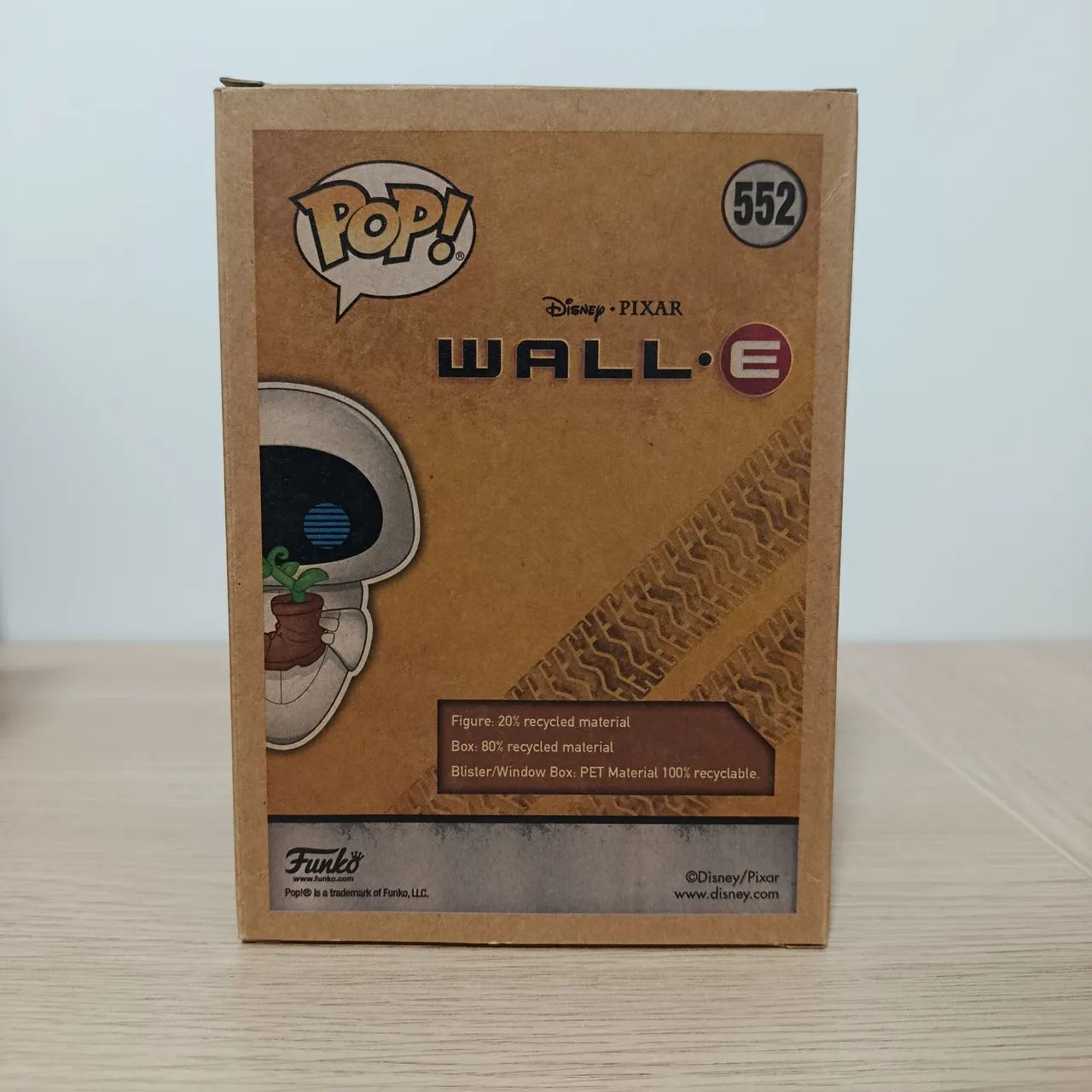 Funko Pop! Eve (Earth Day Boxlunch Exclusive) - Wall.e/Disney - Foto 2