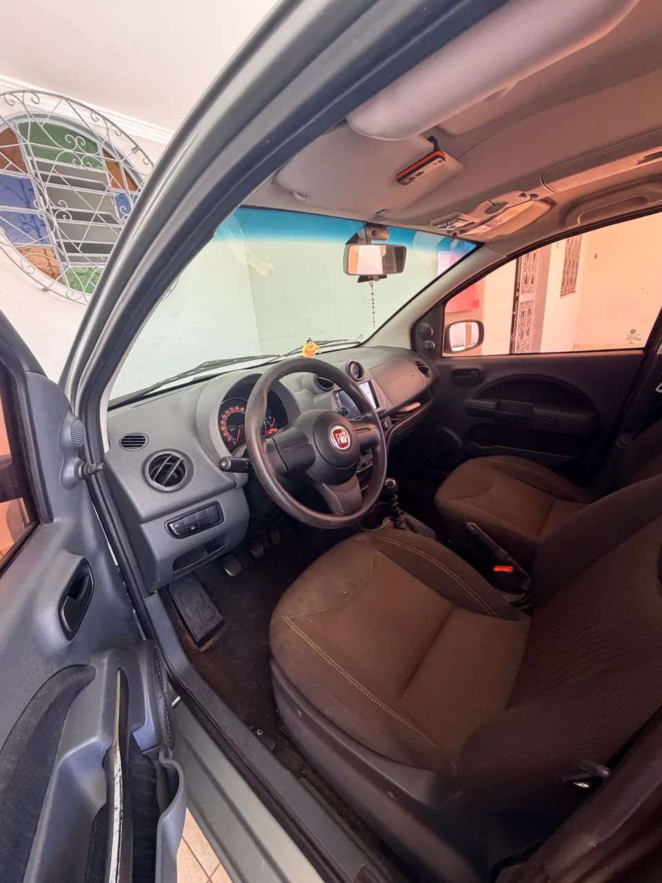 Fiat Uno WAY 1.4 EVO Fire Flex 8V 5P 2014 - Foto 2