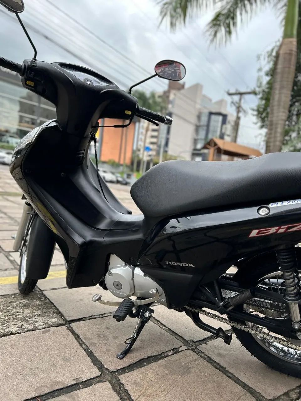 Honda biz es125 com partida  - Foto 5