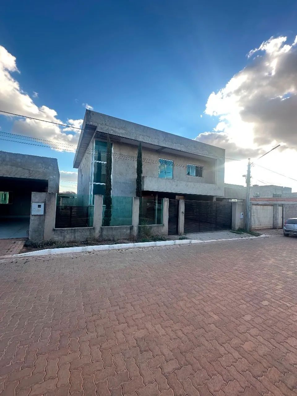 VENDO CASA AMPLA NA PONTE ALTA NORTE COM 4 QUARTOS