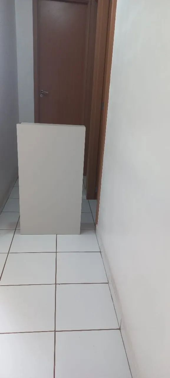 Mesa de estudo ? escrivaninha