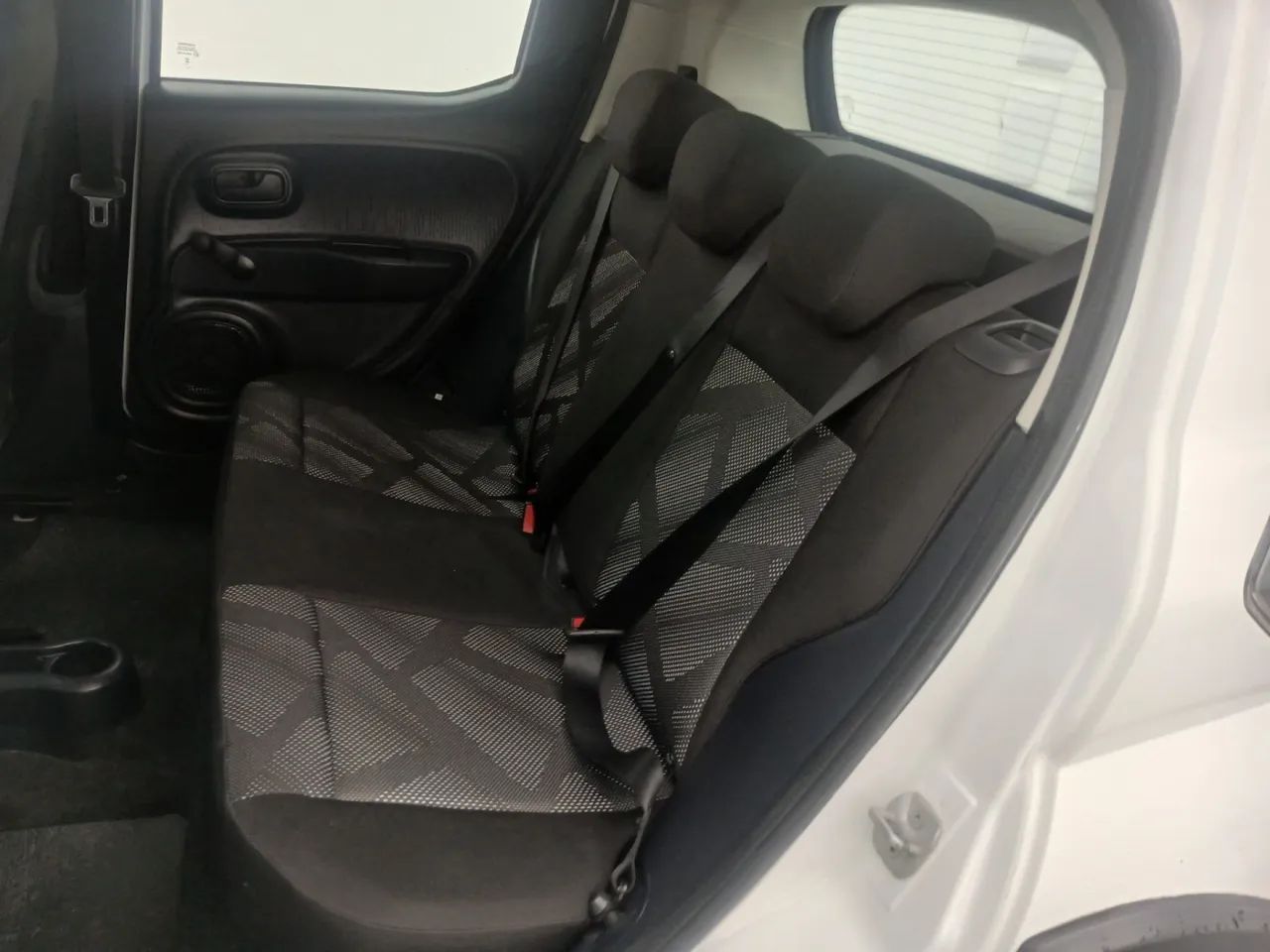 Fiat Mobi LIKE 1.0 Fire Flex 5p., foto 17 de 18