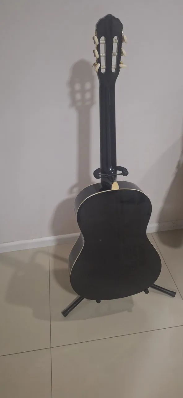 Violão com Tripé e Capa - Foto 2