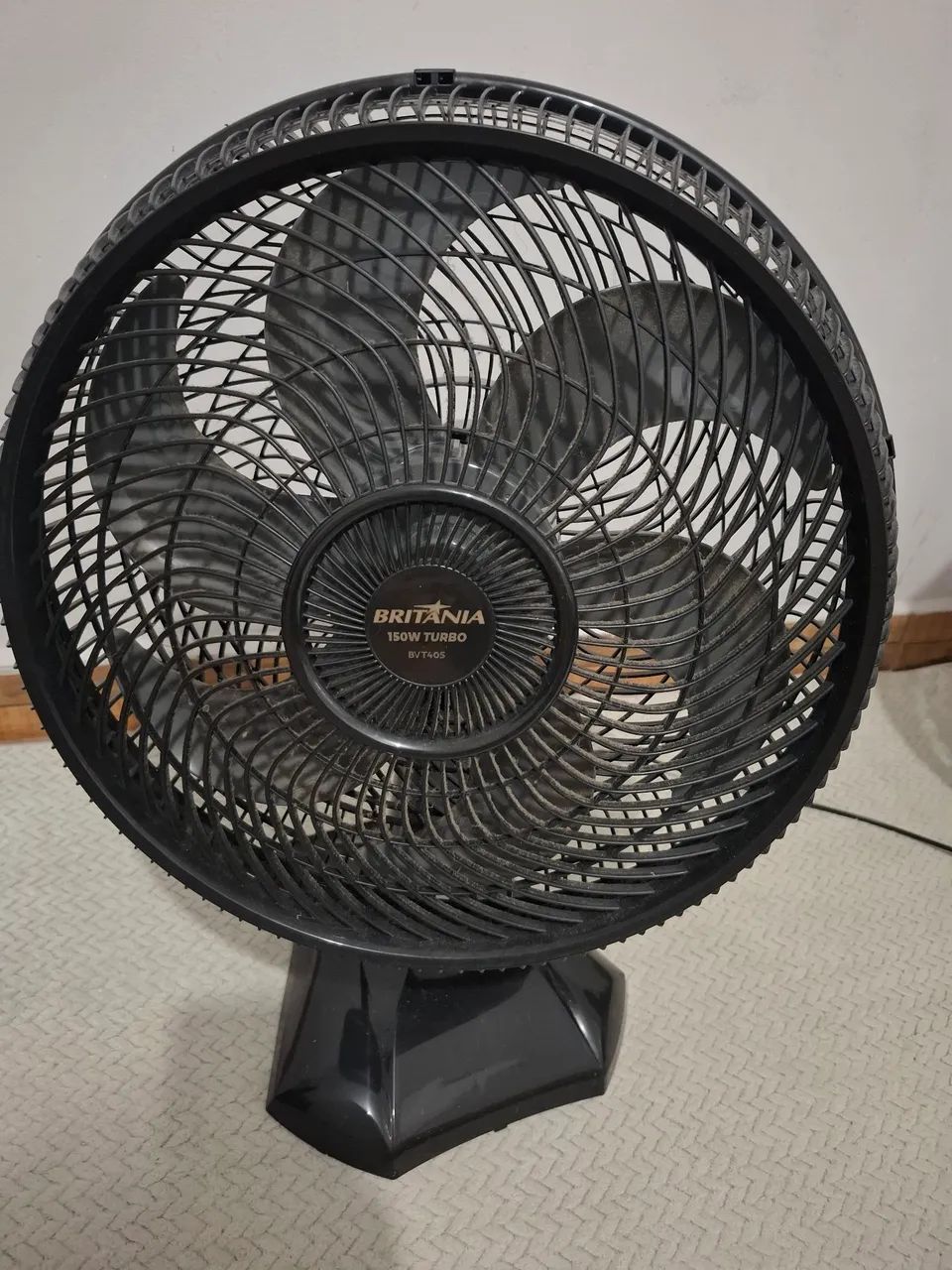 Vendo um ventilador