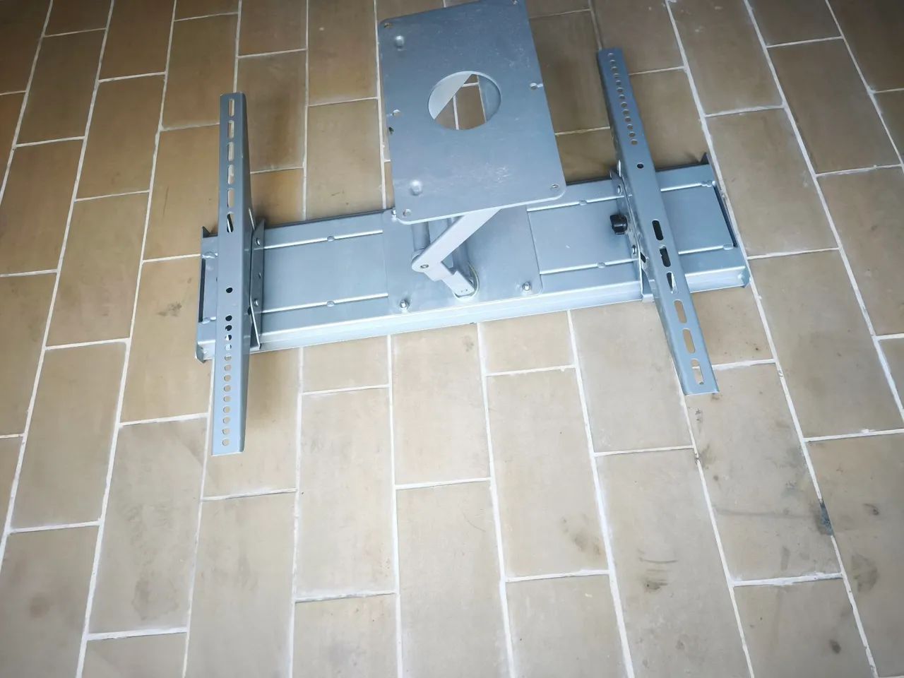 Suporte de tv até 80 polegadas  - Foto 2