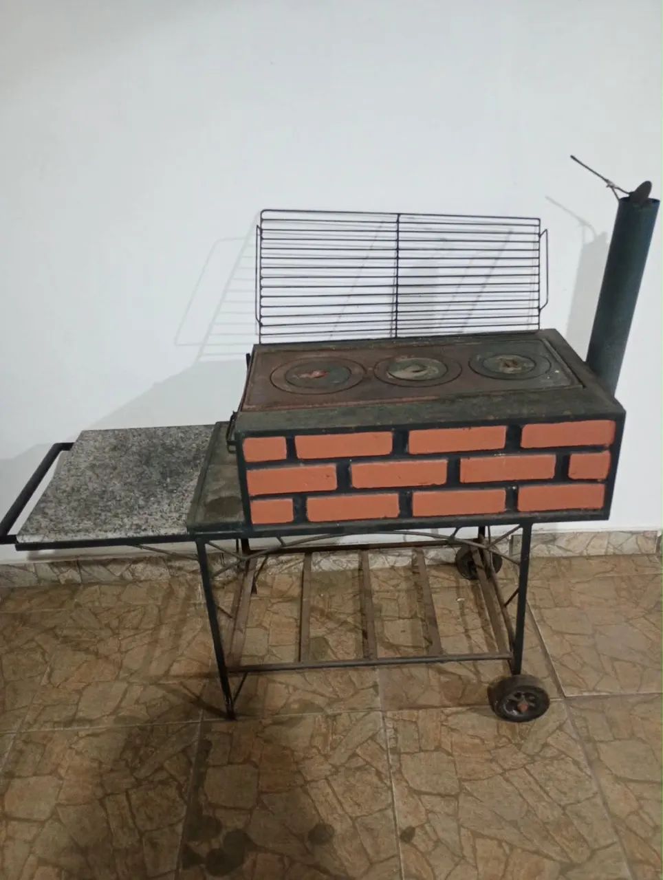 Fogão a lenha e churrasqueira  - Foto 3