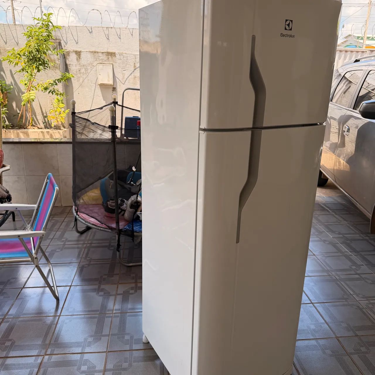 Geladeira Electrolux gelo seco 379 litros  - Foto 3