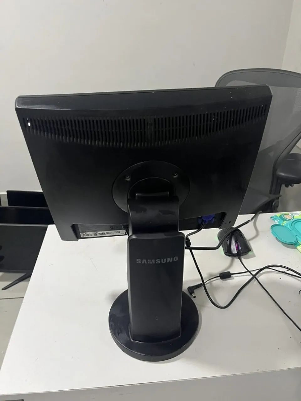 Monitor Samsung 743B 17" (com base) - Foto 2