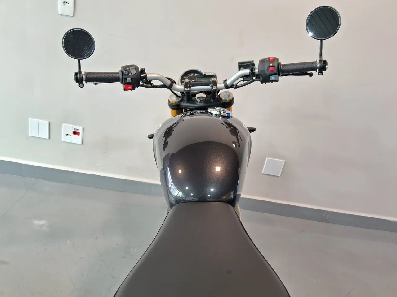 Triumph SPEED 400 - Foto 4