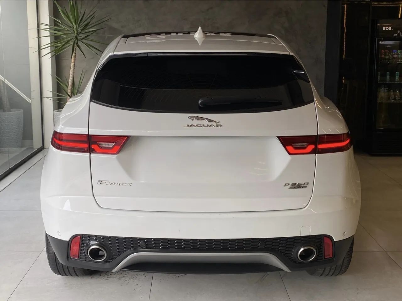 Jaguar E-Pace S 2.0 AWD 249cv Flex AUT 2018 - Foto 3