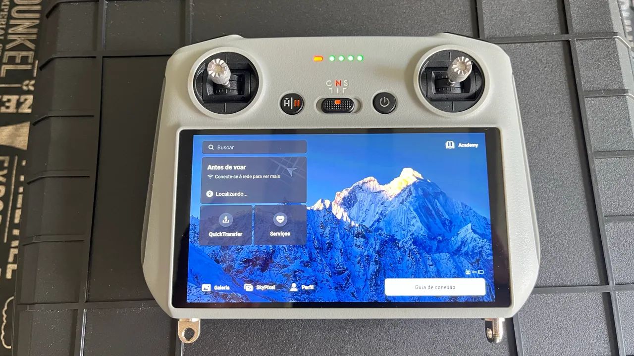 Controle para Drone DJI com tela RM330