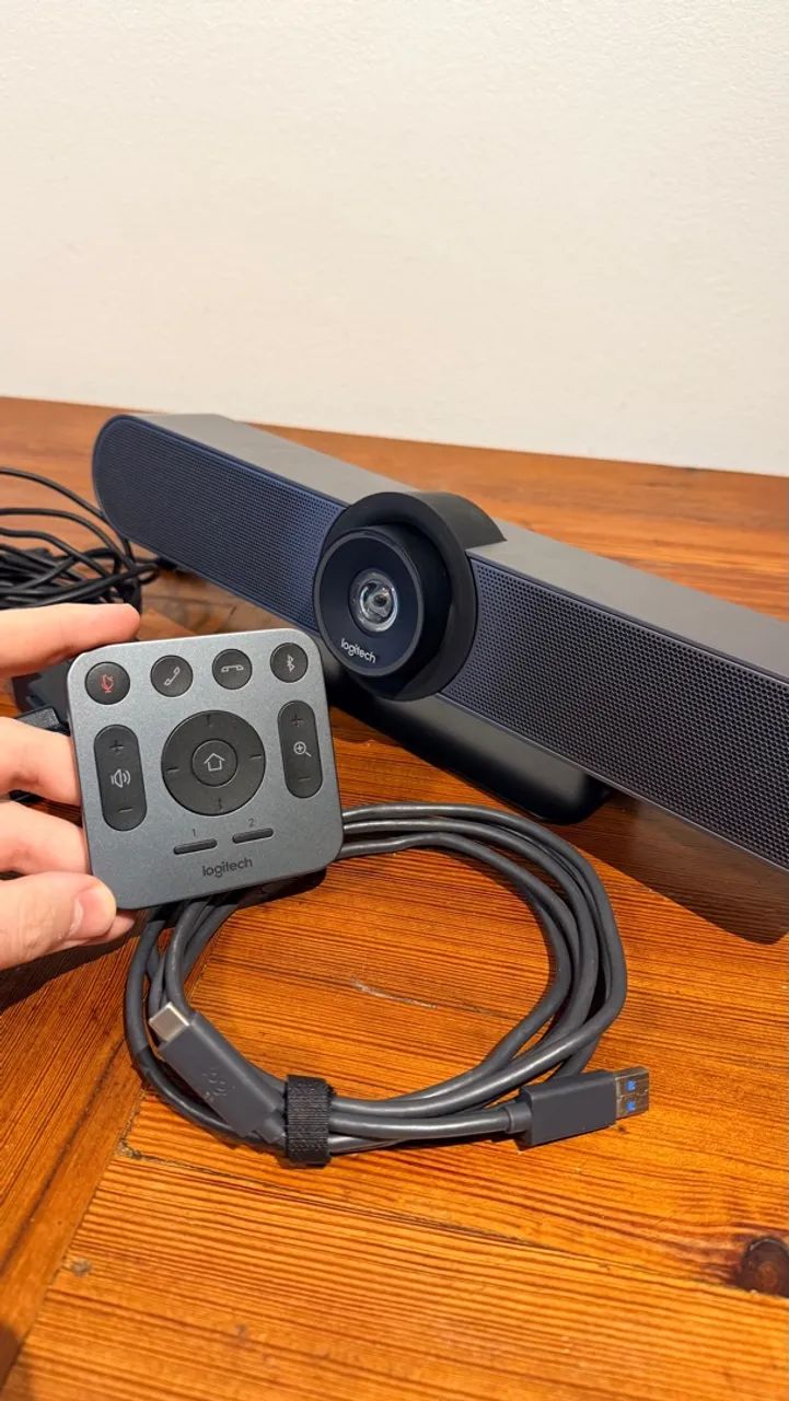 Câmera Logitech MeetUp 4K - Videoconferência - Completa e Funcionando - Foto 3