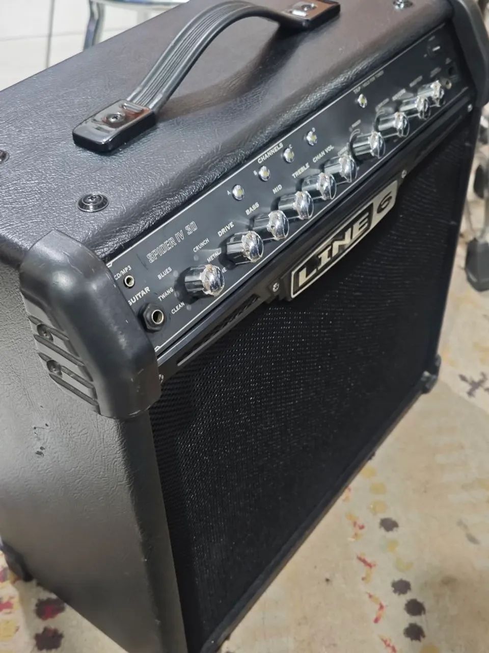 Cubo LINE 6 Spider IV 30 c/ Efeitos - Foto 4