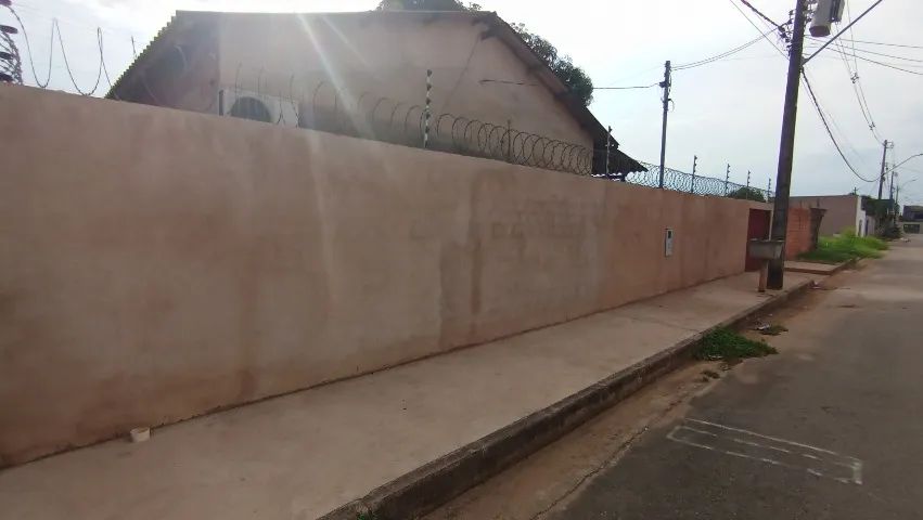 Casa a venda com 02 terrenos - Foto 3