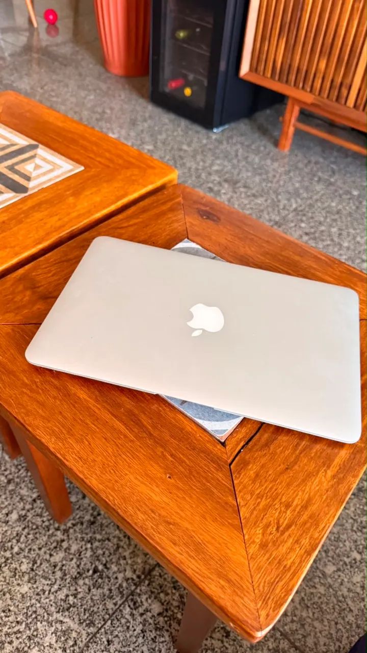 Macbook Air 11 Early 2015 - Foto 5