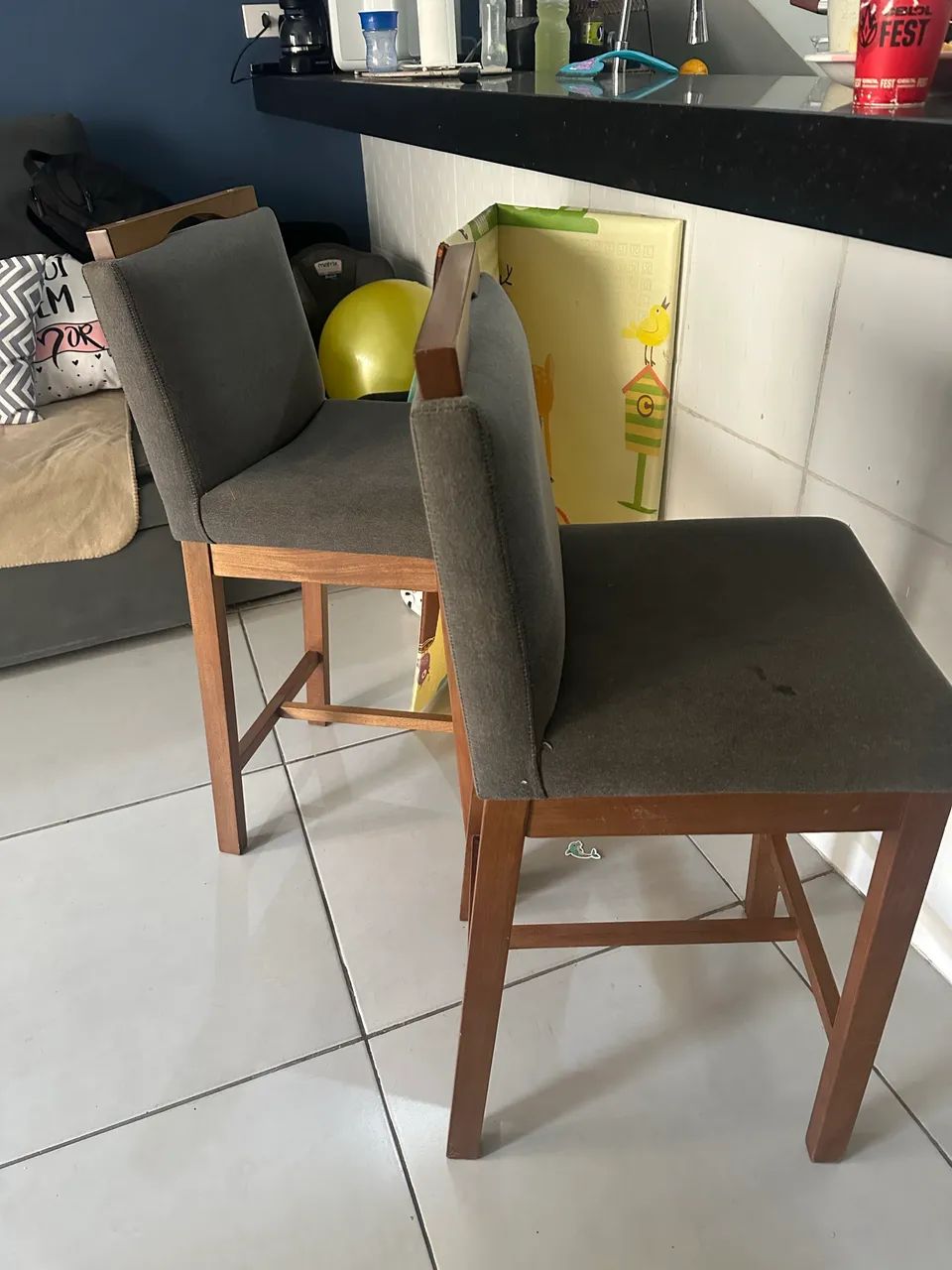 Cadeira de bancada 