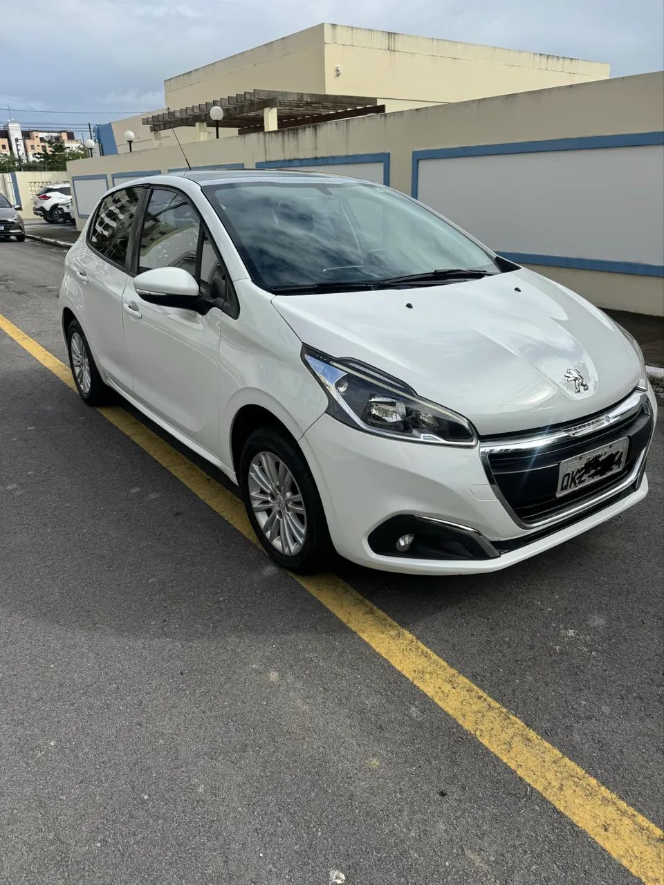 Peugeot 208 208 Allure 1.2 Flex 12V 5p Mec. 2017