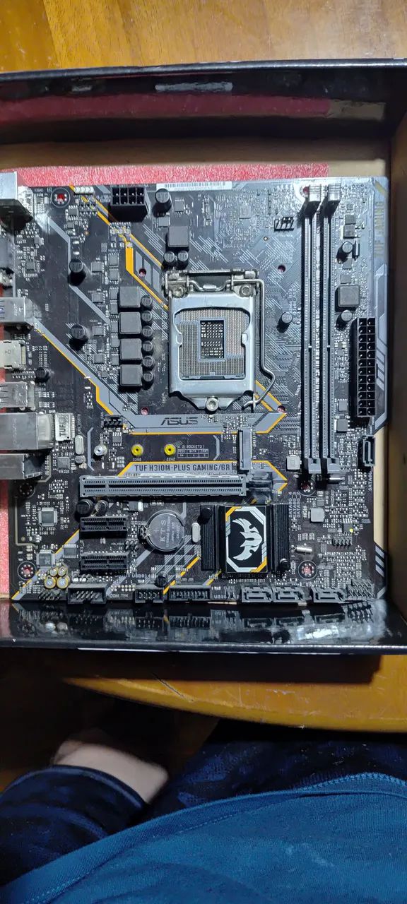 Placa Mã3 ASUS TUF Gaming H310M-PLUS Gaming/BR Intel LGA 1151 mATX