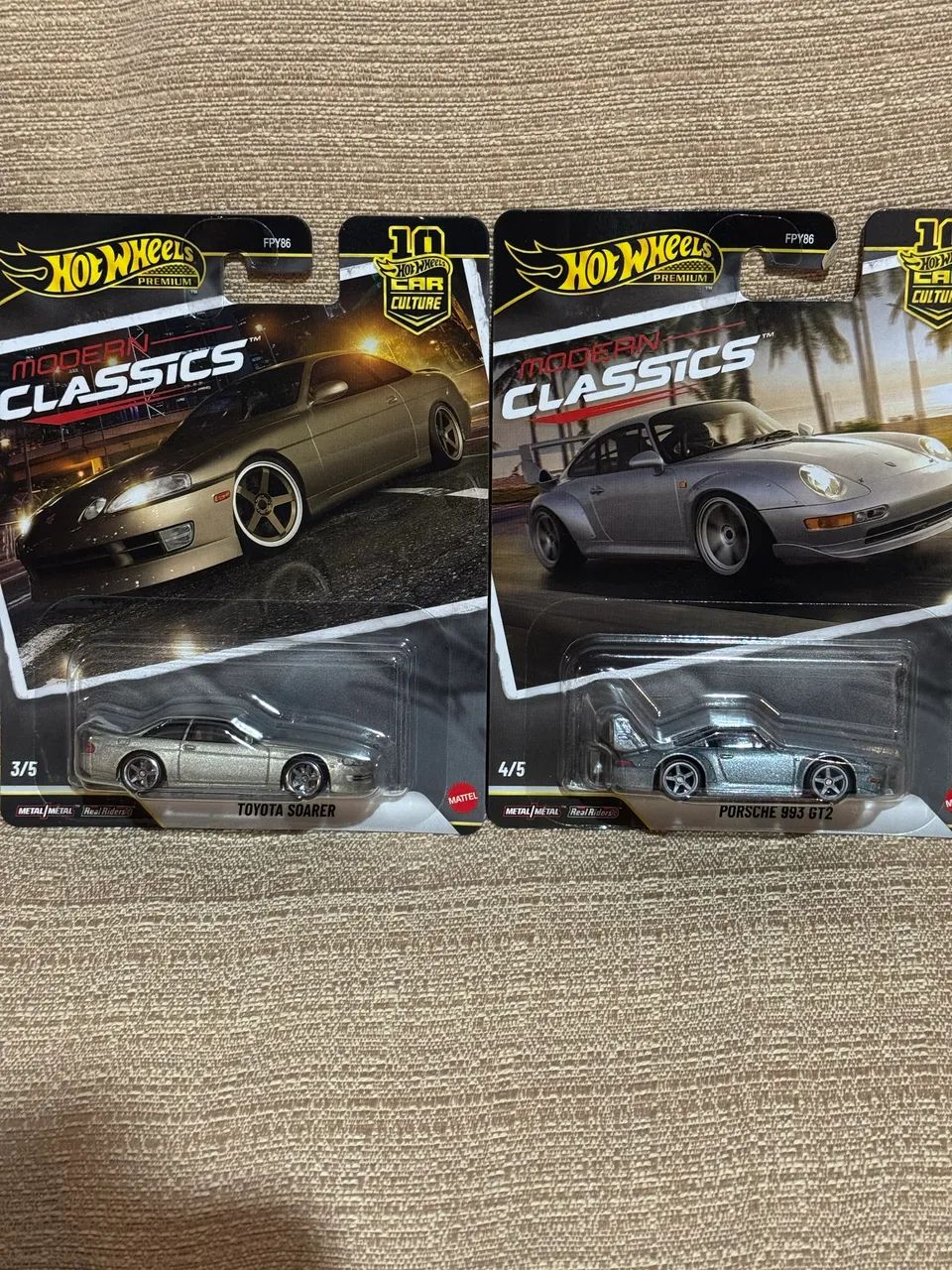 Hot Wheels Modern Classics Ferrari Testarossa Set Completo